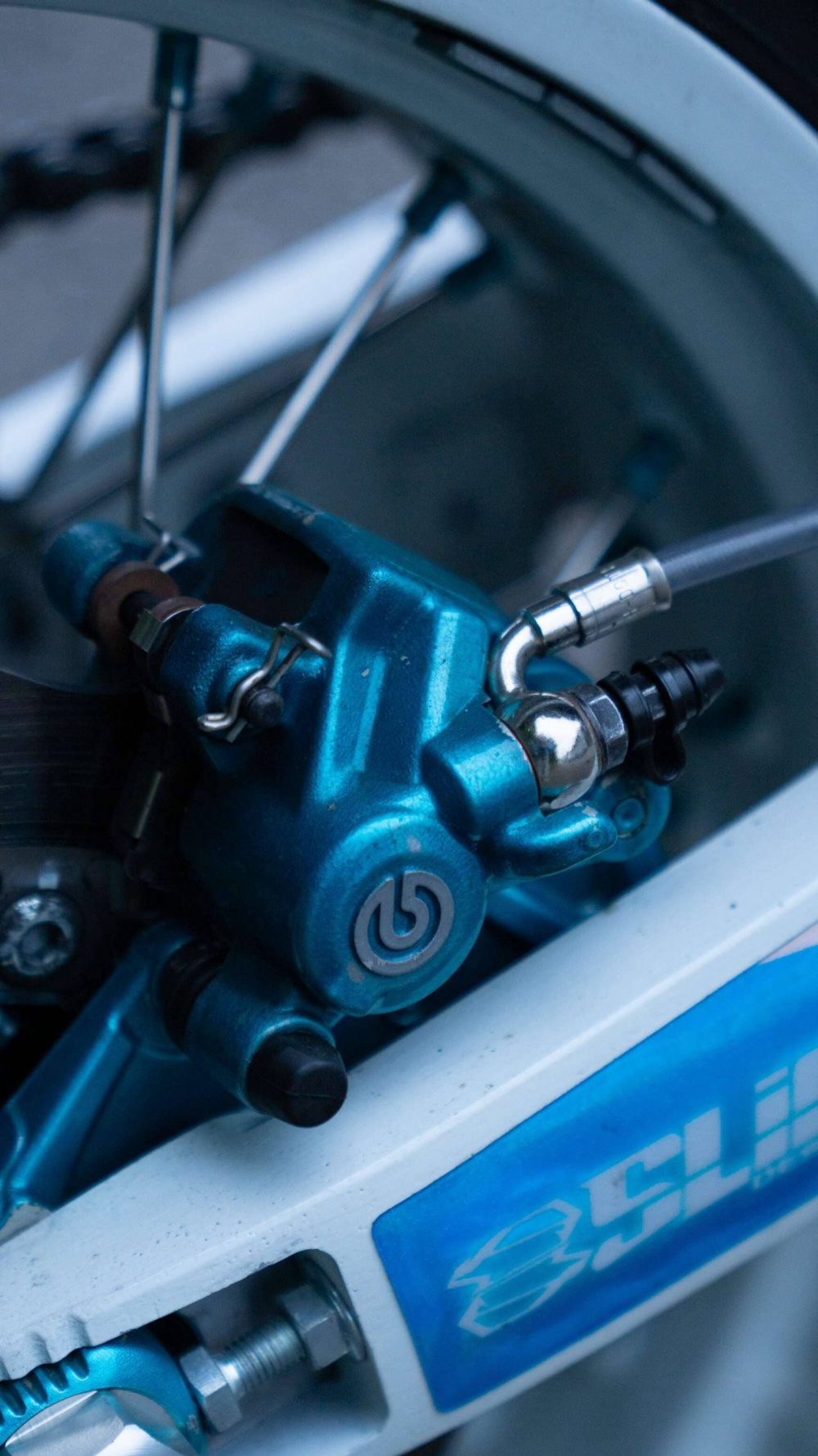 Sherco Gasgas Supermoto 10 Bremsanlage einer Sherco 125 in blau.