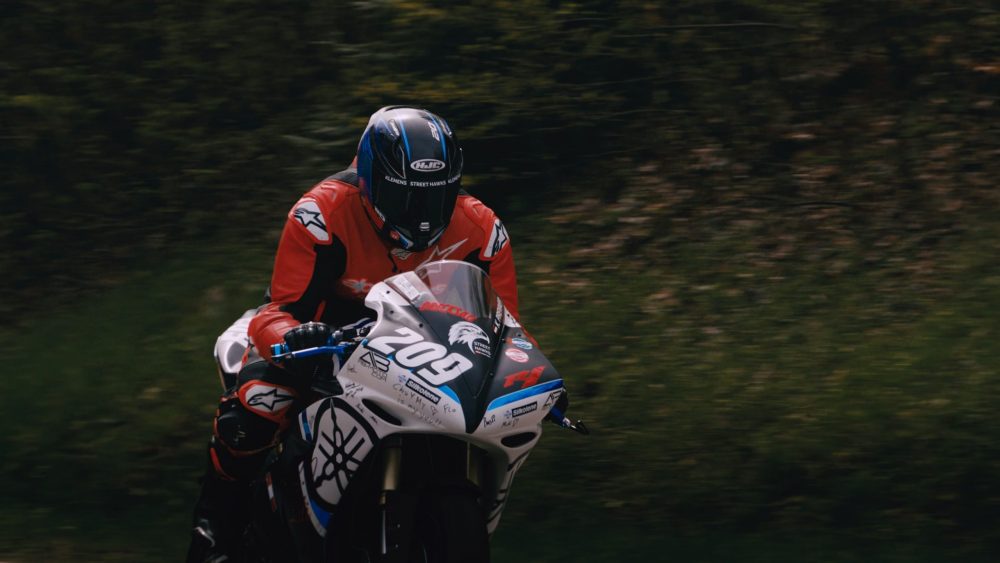 Landshaag Bergrennen 2026 | Oberösterreich Yamaha R1 in Schräglage beim Landshaag Bergrennen 2026 in St. Martin