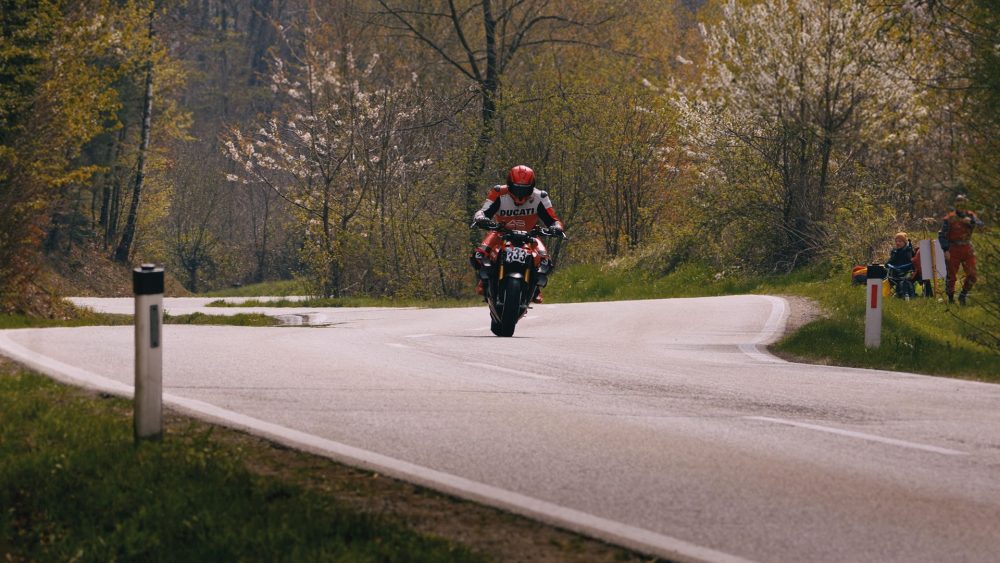 Landshaag Bergrennen 2026 | Oberösterreich Ducati in der Kurvenkombination im Wald beim Landshaag Bergrennen 2026