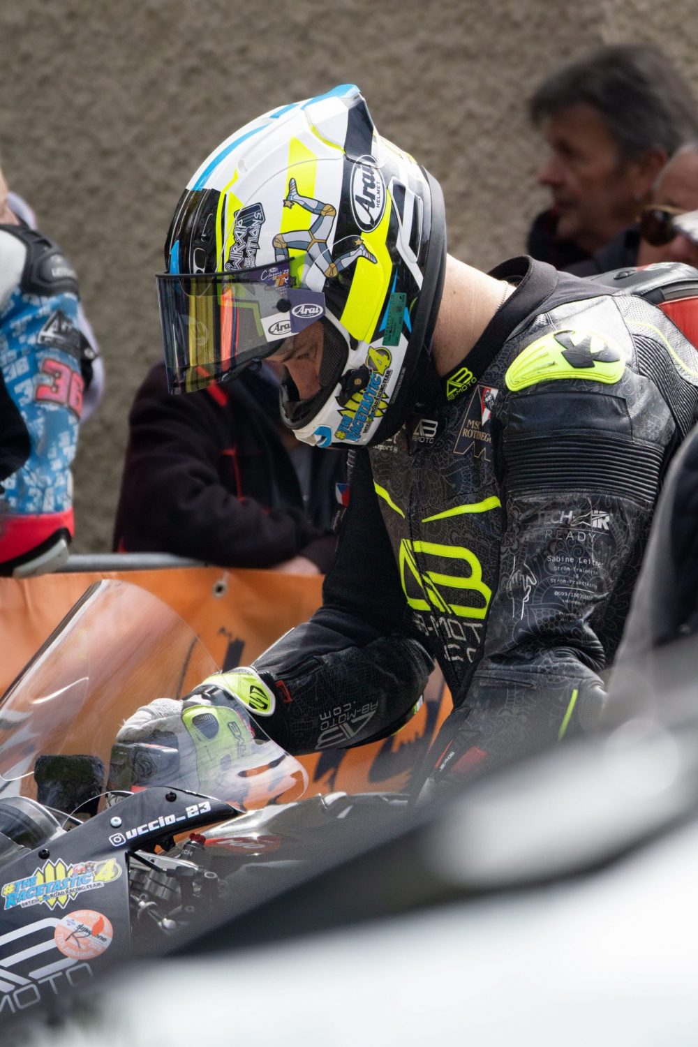 Landshaag Bergrennen 2026 | Oberösterreich Thomas Altendorfer in Lederkombi mit Helm am Start des Bergrennens in St. Martin
